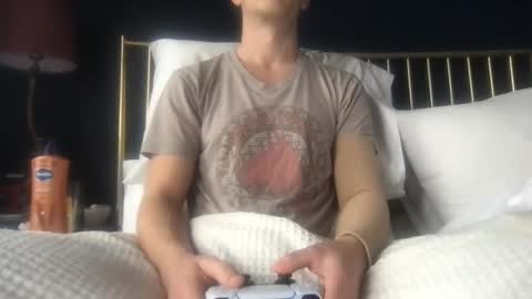 Snapshot of nycstraightmeat chatting on February 16, 3:48 pm Eric online show from February 16, 3:48 pm