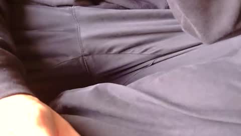 Snapshot of nycstraightmeat chatting on November 16, 7:30 pm Eric online show from November 16, 7:30 pm