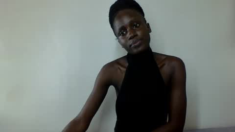nylamoon1 online show from June 14, 8:22 pm