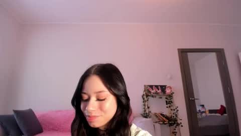 Snapshot of nymph_bliss chatting on February 5, 4:06 am Nymph bliss online show from February 5, 4:06 am