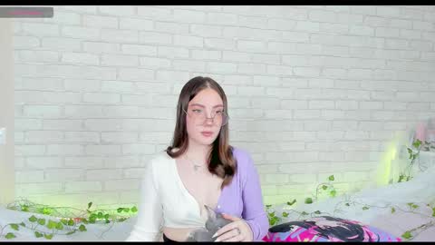 Snapshot of nymphalean chatting on November 20, 4:07 pm Kat online show from November 20, 4:07 pm