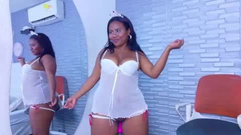 Snapshot of nympho_bff chatting on October 31, 9:16 pm nympho_bff online show from October 31, 9:16 pm