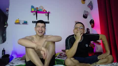 David and Steven Independents online show from December 2, 3:23 am