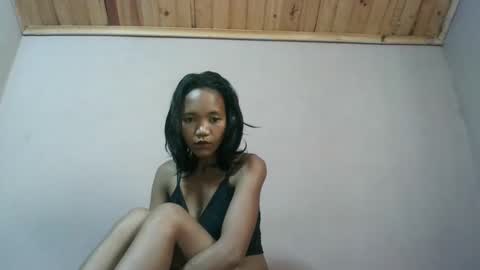 nympholinha online show from February 25, 4:35 am