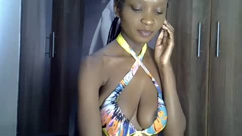 nyverra online show from July 3, 7:37 am