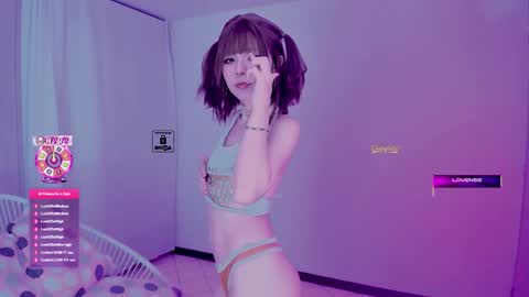 Snapshot of nyvy chatting on February 4, 10:21 am nyvy online show from February 4, 10:21 am