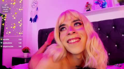 nyx__blackwood online show from December 19, 5:07 am