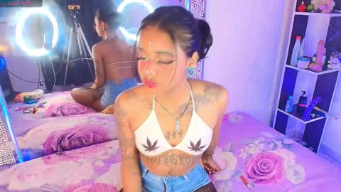 NYXHELLSQUEEN online show from March 28, 10:09 pm