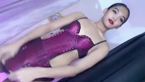 Snapshot of nyxie_fox69 chatting on November 17, 2:23 pm ITS ME NYXIEE online show from November 17, 2:23 pm