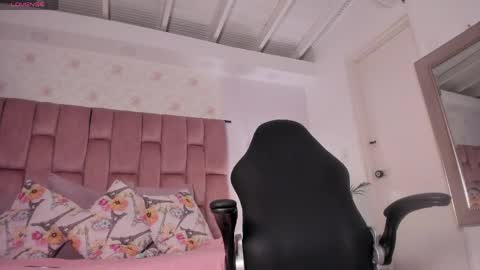 Nyxki Daa online show from June 7, 3:54 am