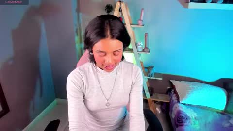 Snapshot of nyxmoonhells chatting on November 23, 2:11 am Nyx online show from November 23, 2:11 am