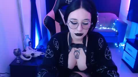 Nyx online show from June 18, 11:58 am