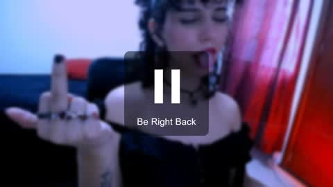 Nyxxei online show from April 16, 9:15 pm