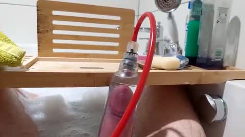 Snapshot of oakren chatting on November 21, 2:05 pm Oak online show from November 21, 2:05 pm