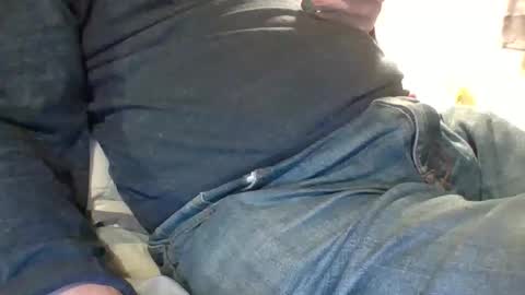 Snapshot of obedient9402 chatting on January 13, 10:45 pm obedient9402 online show from January 13, 10:45 pm