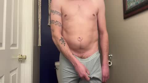 Snapshot of obedientblonde89 chatting on March 9, 2:43 pm obedientblonde89 online show from March 9, 2:43 pm