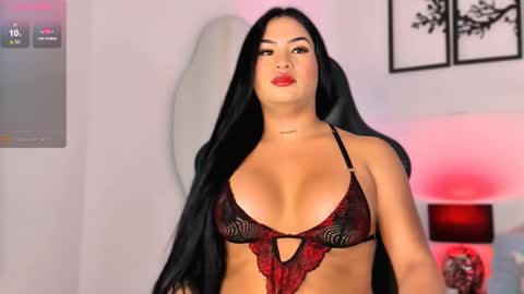 Snapshot of obedientslave_ateneha666 chatting on December 5, 2:31 am Luisa Instagram - Luisavinasc0 online show from December 5, 2:31 am