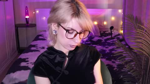 Moonlight online show from April 8, 7:52 am