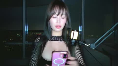 Snapshot of obeycarrienoona chatting on May 25, 1:22 am Goddess Carrie online show from May 25, 1:22 am