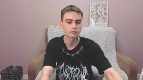 Snapshot of obormot999 chatting on December 4, 3:10 pm obormot999 online show from December 4, 3:10 pm