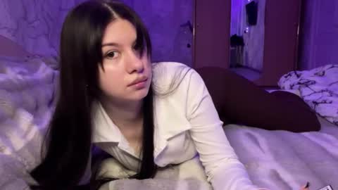 Snapshot of obsidian_glow chatting on November 21, 8:35 am Amelia online show from November 21, 8:35 am