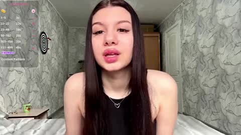 Snapshot of obsidian_glow chatting on March 27, 7:03 am Amelia online show from March 27, 7:03 am