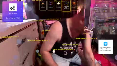 Snapshot of obsidian_stallion chatting on October 19, 1:17 am Obsidian stallion online show from October 19, 1:17 am