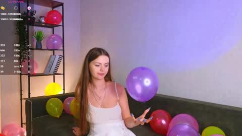 Bella online show from July 16, 10:49 pm