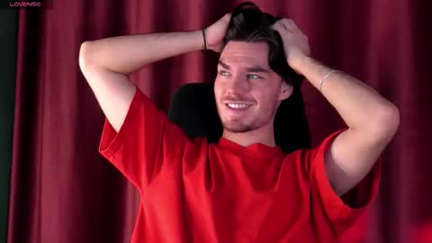 Snapshot of oceanheat chatting on October 25, 10:23 am OceanHeart online show from October 25, 10:23 am