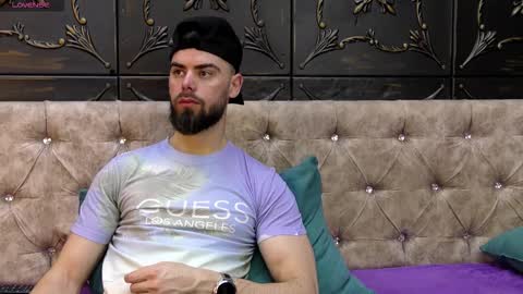 Snapshot of oceanheat chatting on November 29, 10:02 pm OceanHeart online show from November 29, 10:02 pm