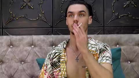 Snapshot of oceanheat chatting on November 30, 10:36 pm OceanHeart online show from November 30, 10:36 pm