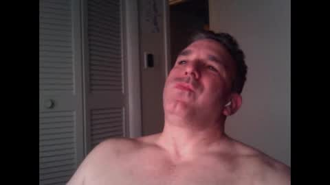 Snapshot of oceanmanx chatting on November 1, 12:45 am Ocean online show from November 1, 12:45 am