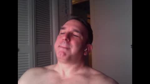 Snapshot of oceanmanx chatting on November 15, 4:10 am Ocean online show from November 15, 4:10 am