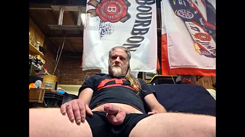 Snapshot of oddballa chatting on November 9, 7:39 am oddballa online show from November 9, 7:39 am