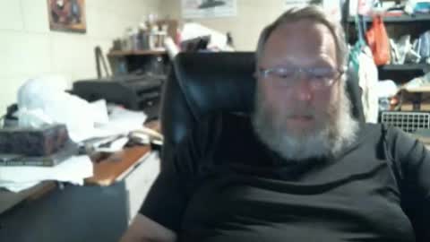 oddobsessions online show from October 17, 11:40 pm