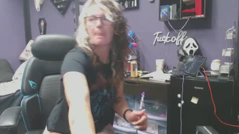 Oddy With A Body online show from October 13, 7:08 am