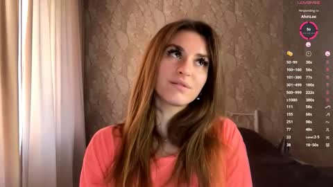 Mia online show from October 1, 8:09 am
