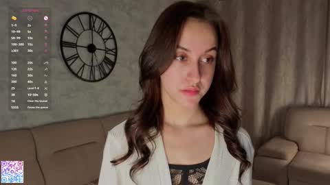 Elisa online show from March 2, 5:08 am