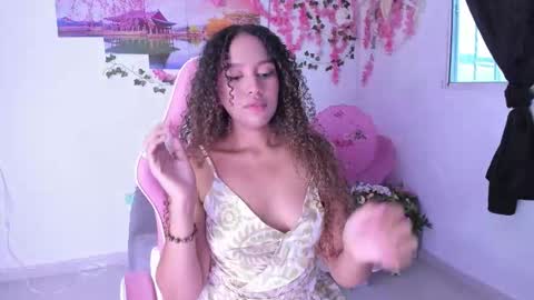 Odette  online show from October 3, 9:23 pm