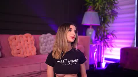 Odette online show from March 3, 6:52 am