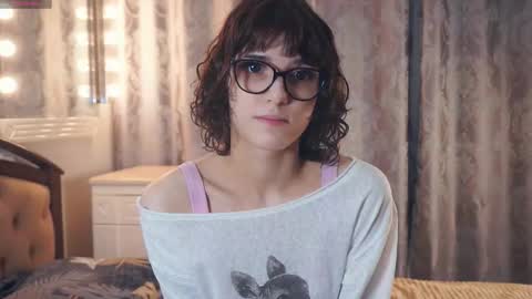 Thea online show from January 16, 5:33 am