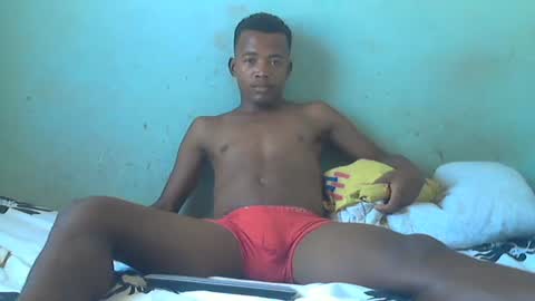 Snapshot of odon023 chatting on December 11, 10:47 am odon023 online show from December 11, 10:47 am