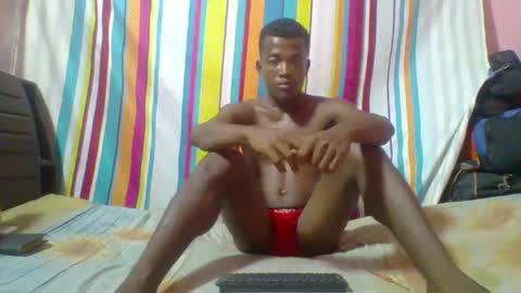 Snapshot of odon023 chatting on December 15, 1:32 pm odon023 online show from December 15, 1:32 pm