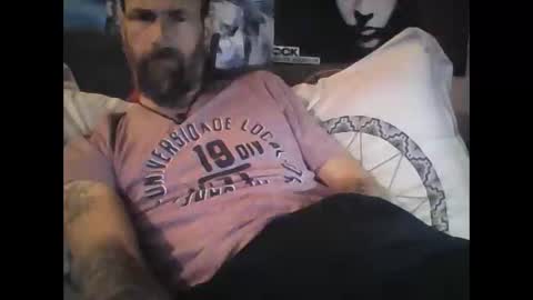 Snapshot of oedipe666 chatting on November 6, 7:15 pm oedipe666cam online show from November 6, 7:15 pm