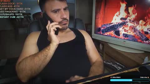 officeman7 online show from December 18, 5:19 pm