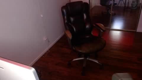 Money online show from March 30, 1:34 pm