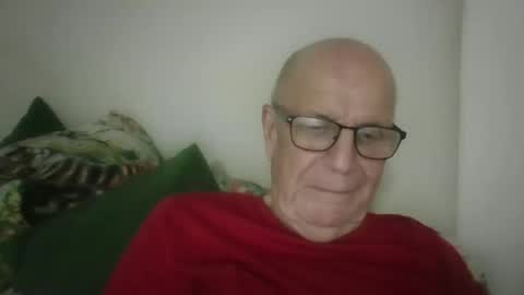 oggi95 online show from October 14, 7:25 pm