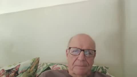 oggi95 online show from May 15, 12:23 pm