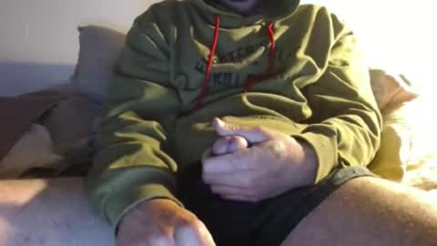 oghombre online show from March 22, 6:06 am