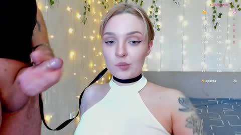 Emma  Alex online show from April 10, 2:55 pm